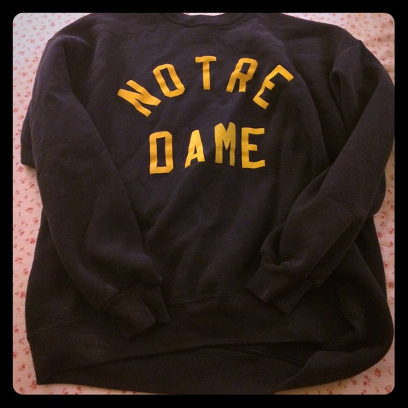 Oversized Notre Dame sweatshirt