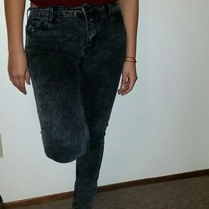 Acid wash skinnies