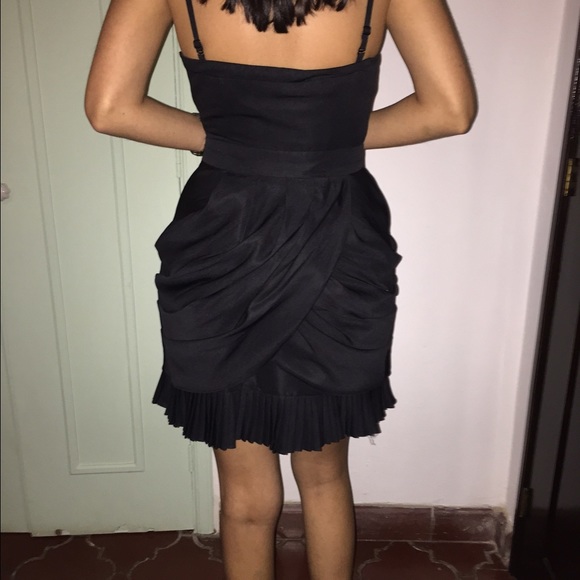 Black mini dress - Picture 2 of 2