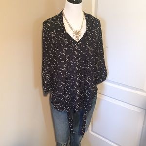 3/4 sleeve Navy Blouse with Tie Accent