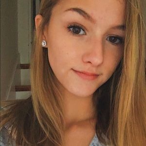 Meet your Posher, Fiona