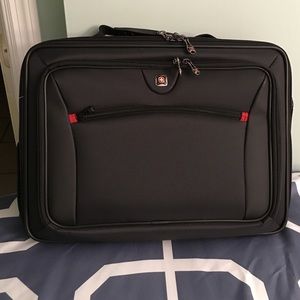 Wenger SwissGear 16" Laptop Bag/Case. Brand New!