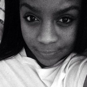 Meet your Posher, Tahja