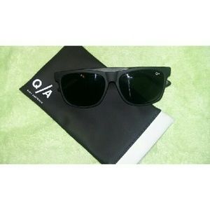 Quay Australia Matte Black Mandate Sunglasses