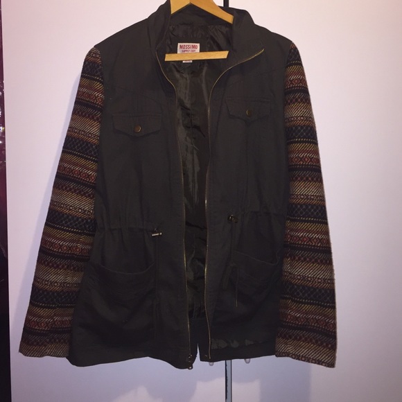 🍂ARMY GREEN JACKET 🍂