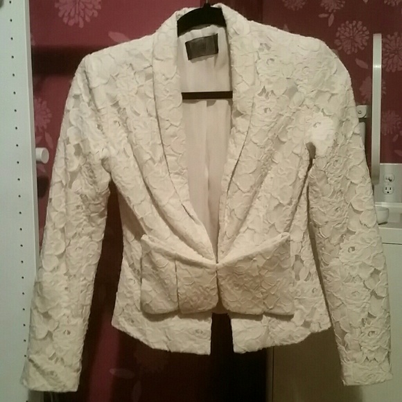 Bow lace blazer