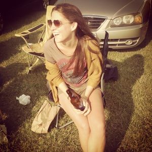 Meet your Posher, Lauryn