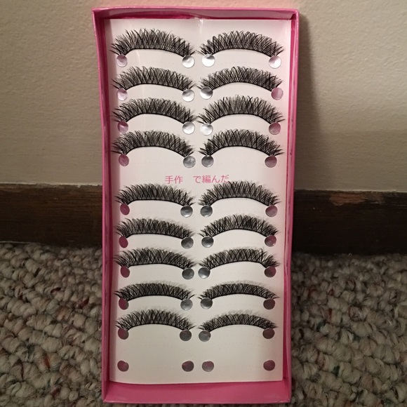 9 pairs false eye lash