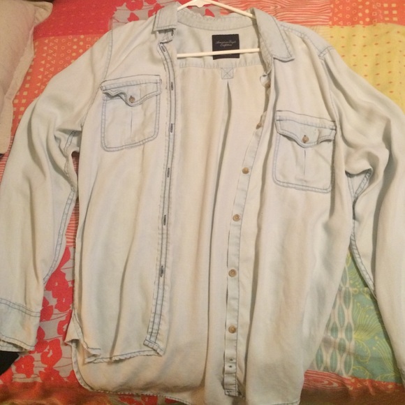 American Eagle denim shirt