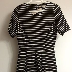 Downeast Black & Egret Shout Out Dress