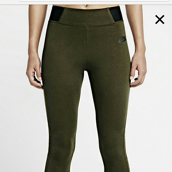 Nike leggings