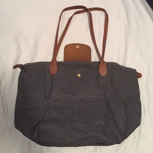 Medium Longchamp Tote Gray