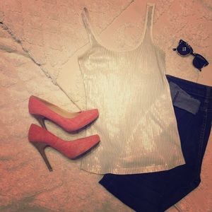 *REDUCED * Sequins tank top