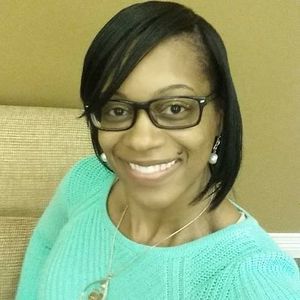 Meet your Posher, Takelia