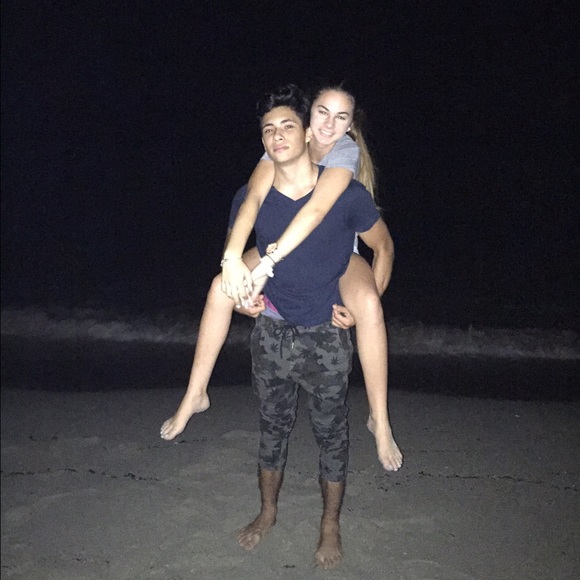 Meet your Posher, Braxton - Picture 1 of 1