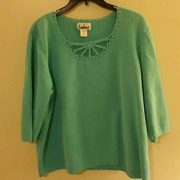 Blue 3/4 sleeved sweater.