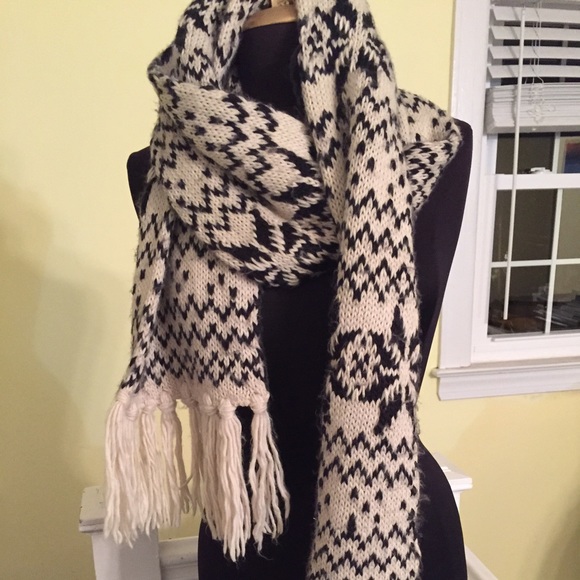 Fair Isle Winter Scarf
