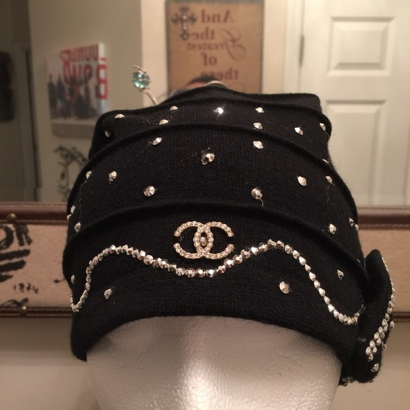 Slouch hat