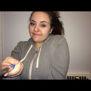 Meet your Posher, Brenna