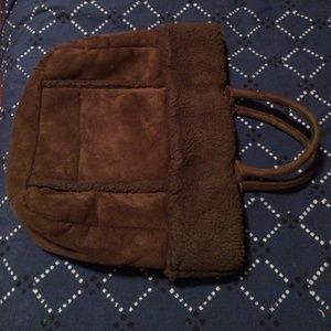 Fun faux shearling bag!