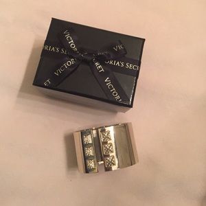 Victoria's Secret Limited Edition Gold Cuff