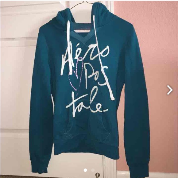 Aeropostale hooded sweatshirt
