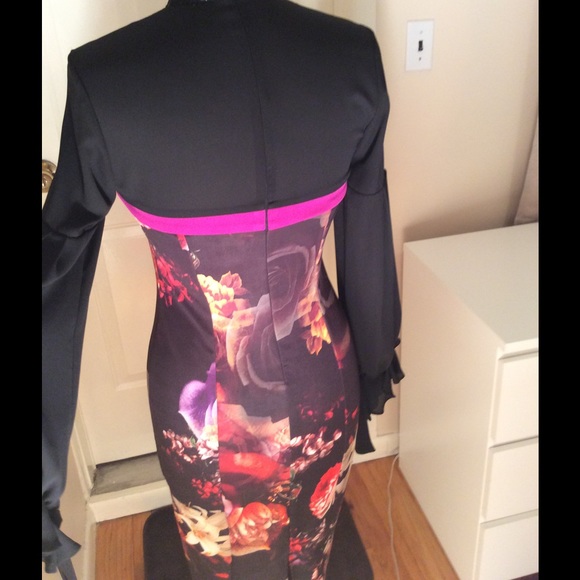 FLOWER DRESS - Picture 2 of 2