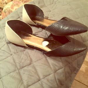 Black flats