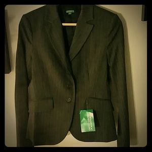 New  women's suit