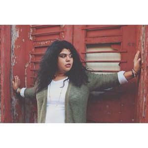 Meet your Posher, Leticia