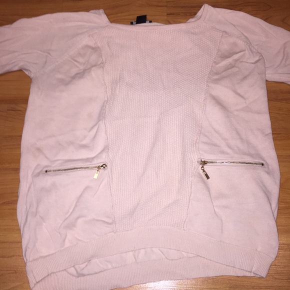 sweater - Picture 2 of 3