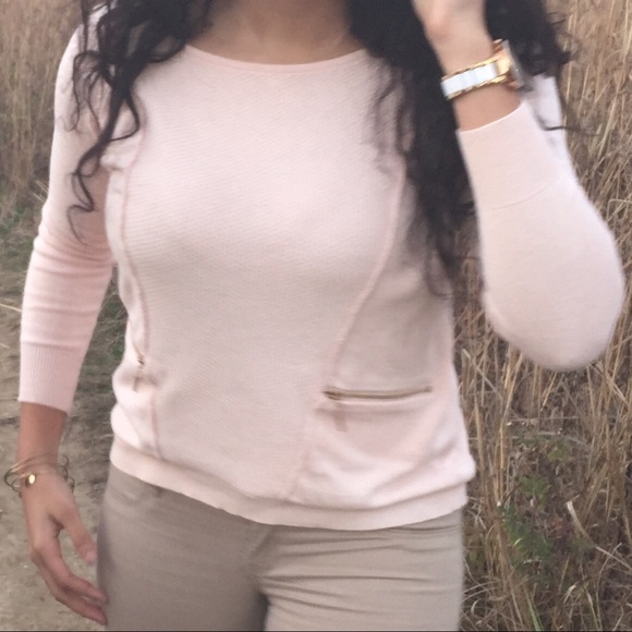 sweater - Picture 3 of 3