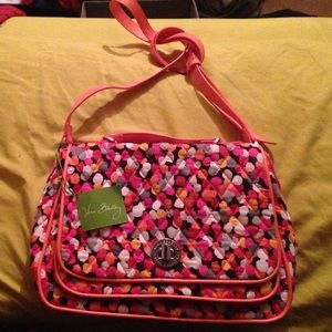 Vera Bradley turn lock cross body purse