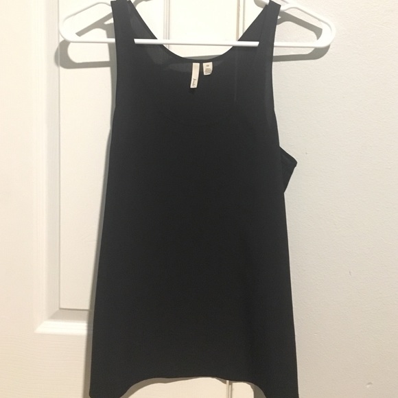 black tank top