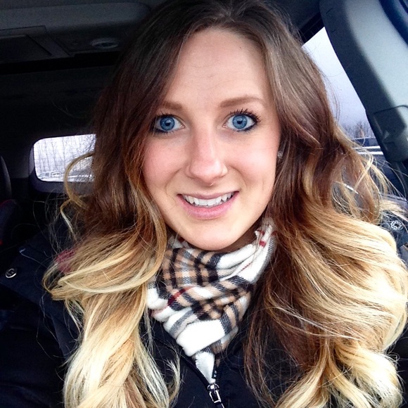 Meet your Posher, Kaley - Picture 1 of 1