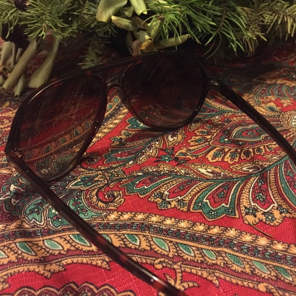 🎉SOLD!!🎉 - Picture 2 of 4