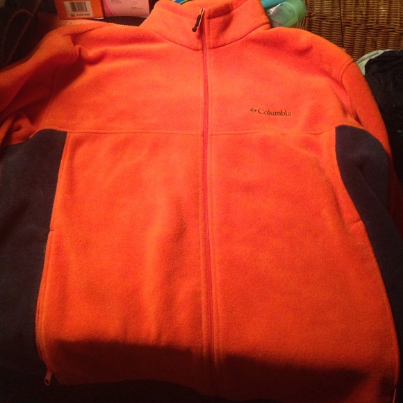 Men's fleece zip up jacket