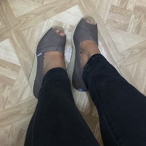 Taupe TOMS WEDGES .