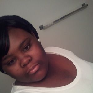 Meet your Posher, Kalisha