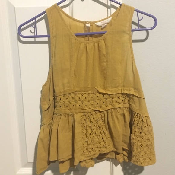 mustered colored flowy tank