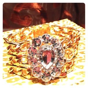 Chain jeweled bracelet