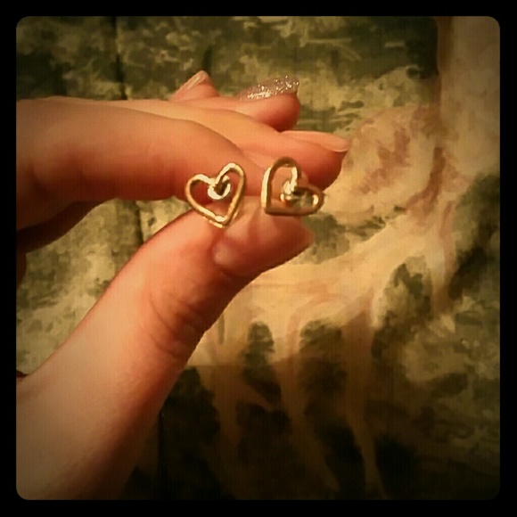 Heart earrings - Picture 1 of 1