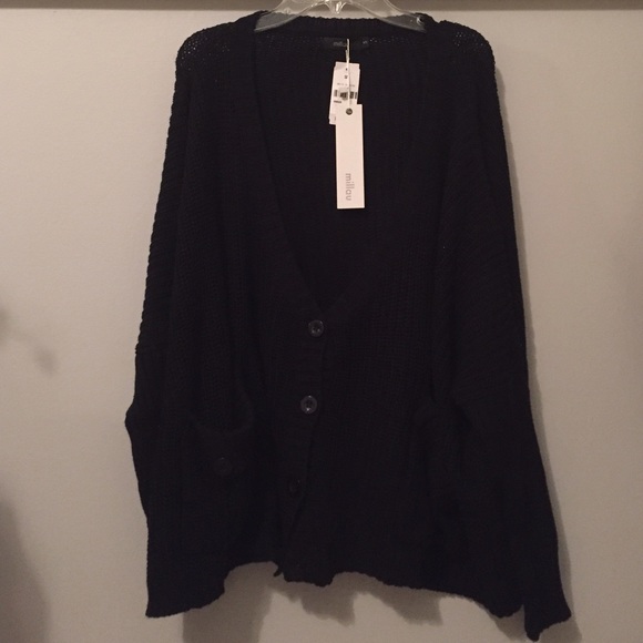 BRAND NEW (with tags) Loose Black Knit Sweater