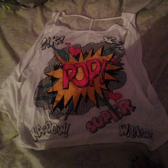 Cute shirt - Picture 1 of 3