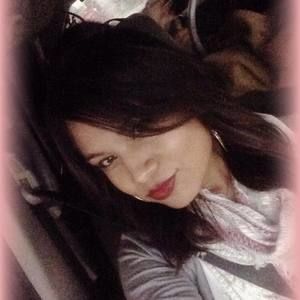 Meet your Posher, Gabriela