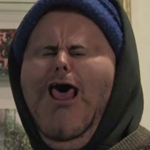 Meet your Posher, Carlos