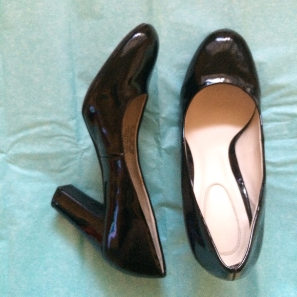 Shiny Black Patent Pumps
