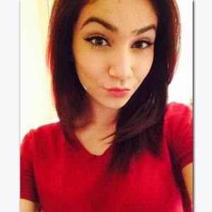 Meet your Posher, Glady's