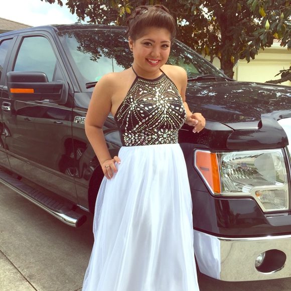 White and black prom dress