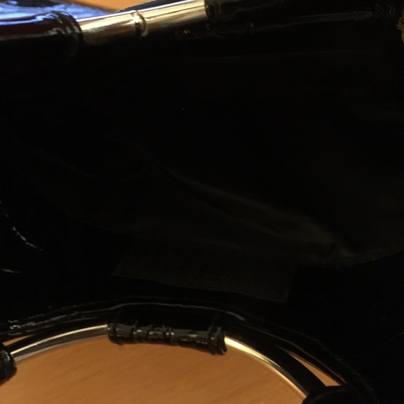 Purse - Picture 2 of 4